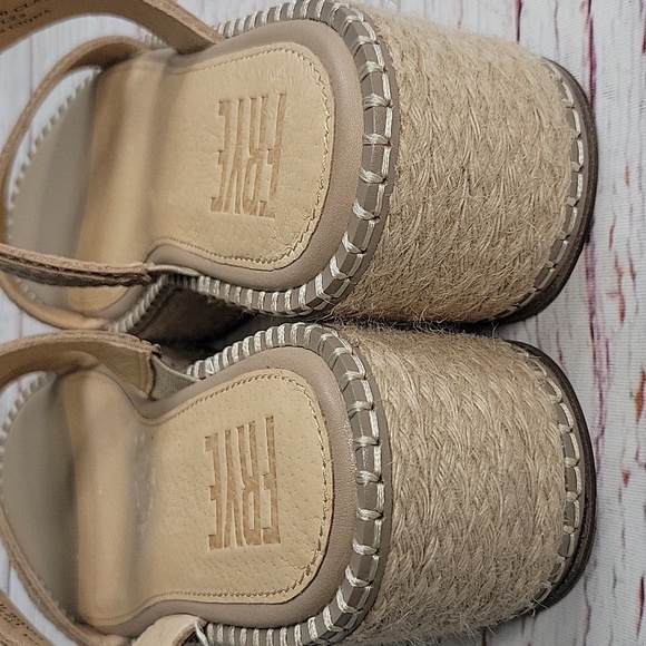 Frye Women's Beige Leather Espadrille Wedges Size 8 - Picture 5 of 9